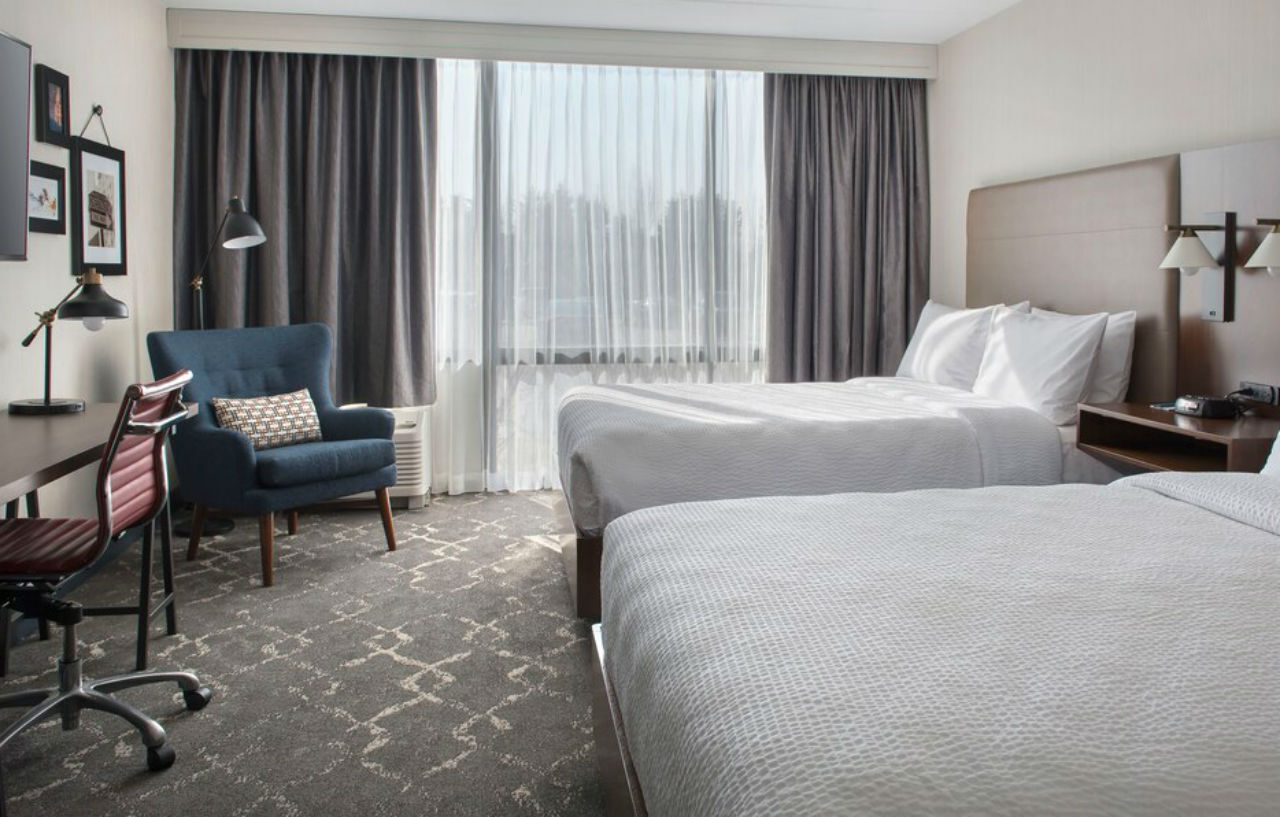 Four Points Philadelphia Northeast Hotel Exterior foto